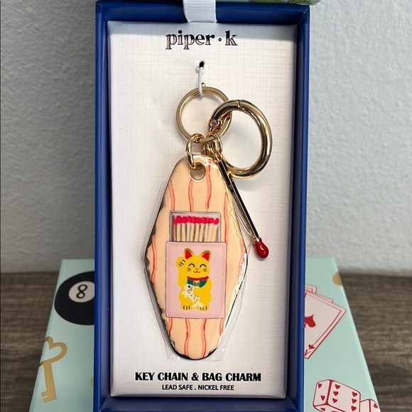 Piper K MatchBox | Maneki Neko - Lucky Fortune Cat Bag Charm ✨🐦‍🔥 - Picture 1 of 6